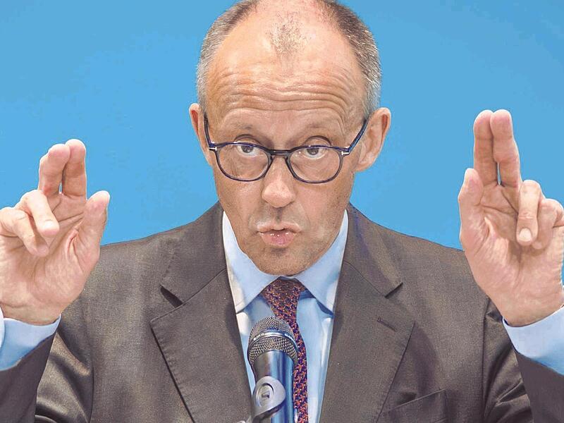 Bekommt die schwarz-rote Koalition die nötigen Reformen hin? Kanzler Merz versprüht in Mecklenburg-Vorpommern Optimismus. Bekommt die schwarz-rote Koalition die nötigen Reformen hin? Kanzler Merz versprüht in Mecklenburg-Vorpommern Optimismus.