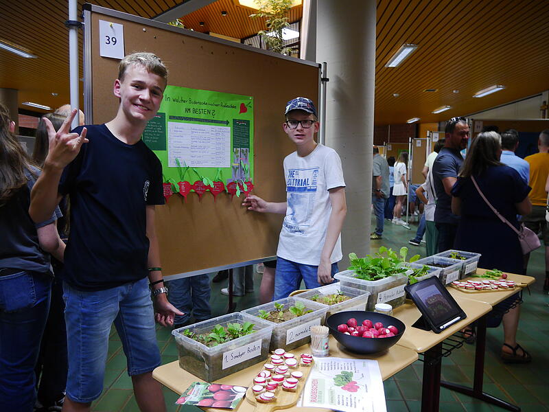 Science Fair Schulzentrum R&ouml;mershag