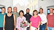 Der neu gewählte Vorstand des Zweckverbands zur Wasserversorgung der Gärtenrother Gruppe (v.l.): Geschäftsleiter Hannes Baier, Tino Motschmann, Manfred Stark, Marcel Bär und Michael Foltes mit der Vorsitzenden Susanne Bock von Wülfingen und ihrem ... Der neu gewählte Vorstand des Zweckverbands zur Wasserversorgung der Gärtenrother Gruppe (v.l.): Geschäftsleiter Hannes Baier, Tino Motschmann, Manfred Stark, Marcel Bär und Michael Foltes mit der Vorsitzenden Susanne Bock von Wülfingen und ihrem ...