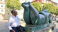 Insbesondere für die fließende Linie der "Liegenden" begeistert sich Bernd Goldmann.