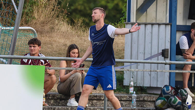Dominic Fischer hofft auf eine effizientere Chancenverwertung seines FC Mitwitz in Coburg. Dominic Fischer hofft auf eine effizientere Chancenverwertung seines FC Mitwitz in Coburg.