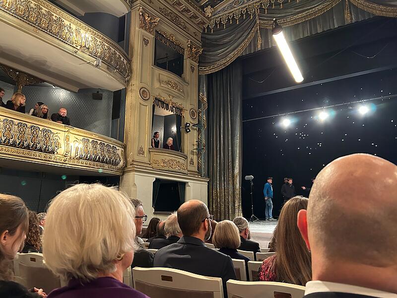 Filmdreh im Landestheater CoburgFilmdreh im Landestheater Coburg Im Landestheater Coburg wurden Szenen für den Film „Die Todessehnsucht der Maria Ohm“ gedreht.