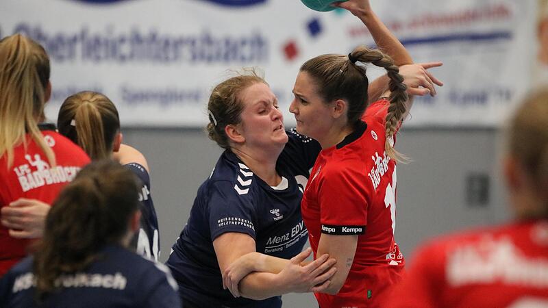 Vermeidbare Niederlage gegen die HSG Volkach: Der FC Bad Br&uuml;ckenau (am Ball Sophie Gundelach) verschenkte in letzter Sekunde ein m&ouml;gliches Remis.