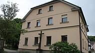 Das Pfarrhaus in Sulzthal soll w&auml;hrend der Umbauphase des Kindergartens die Krippen-Gruppe aufnehmen.
