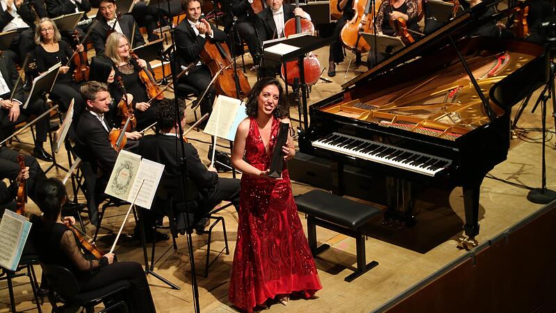 Beatrice Rana lieferte ein in seiner Klangf&uuml;lle herausragendes Highlight des Konzertabends.