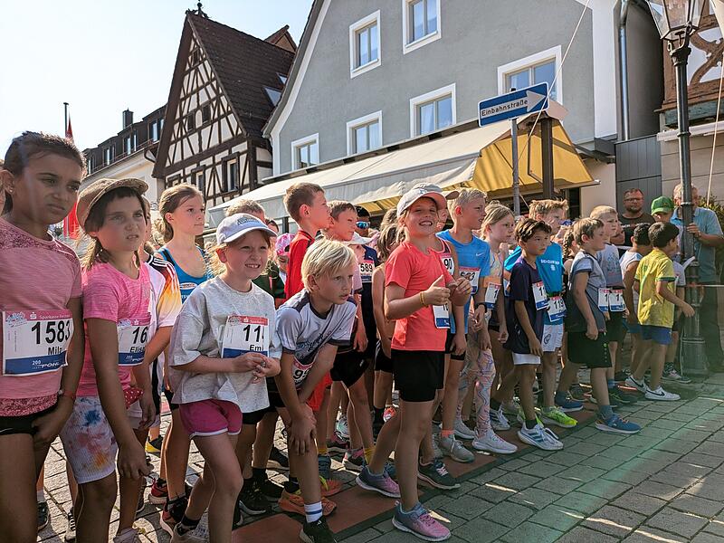 Samstag Kinderläufe Fränkische Schweiz Marathon 2024 Samstag Kinderläufe Fränkische Schweiz Marathon 2024