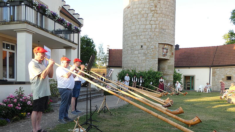 Alphornklänge in Büchold Alphornklänge in Büchold
