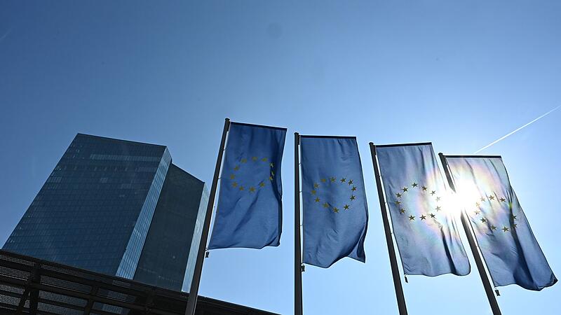 EZB-Ratssitzung mit Zinsentscheidung
