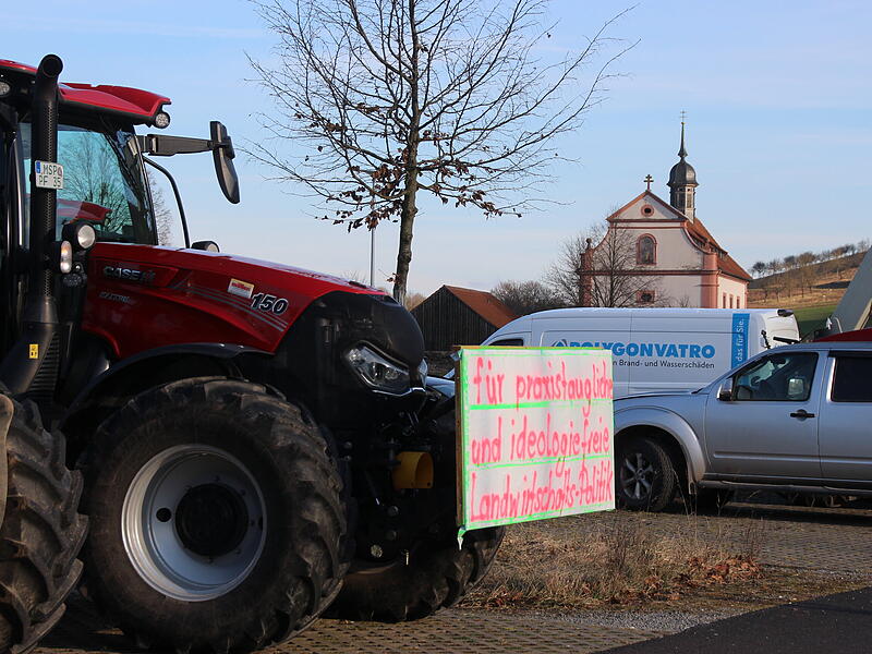 Bei der Protestaktion kam es teilweise auch auf den angrenzenden Pendlerparkpl&auml;tzen zu Einschr&auml;nkungen.