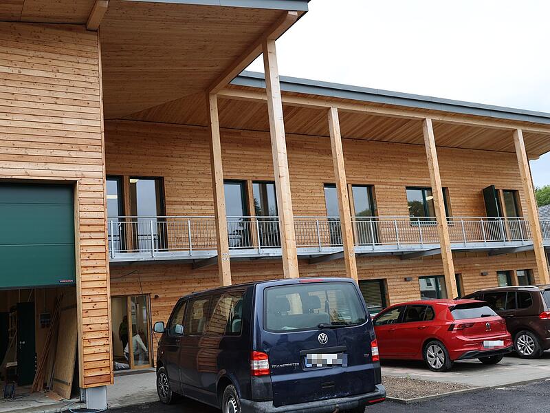 Blick hinein: So sieht es in der neuen WBV-Geschäftsstelle ausBlick hinein: So sieht es in der neuen WBV-Geschäftsstelle aus Blick hinein: So sieht es in der neuen WBV-Geschäftsstelle ausBlick hinein: So sieht es in der neuen WBV-Geschäftsstelle aus