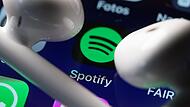 Spotify l&auml;sst die KI &bdquo;Ben&ldquo; arbeiten.