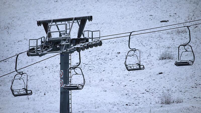 Schnee in h&ouml;heren Lagen Bayerns