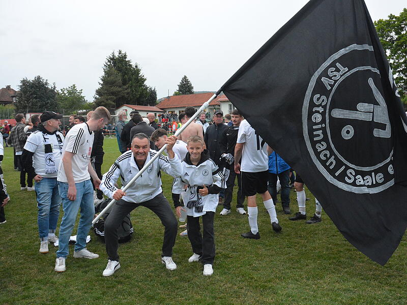 Emotionen ohne Ende: Die Relegation im Fu&szlig;ballkreis Rh&ouml;nRh&ouml;n_Relegation_2025