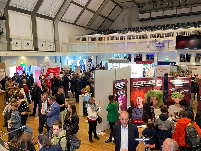 &Uuml;ber 4000 Interessierte besuchten den ersten Kulmbacher Karrierekompass im vergangenen Jahr. In diesem Jahr soll die Messe noch gr&ouml;&szlig;er werden.