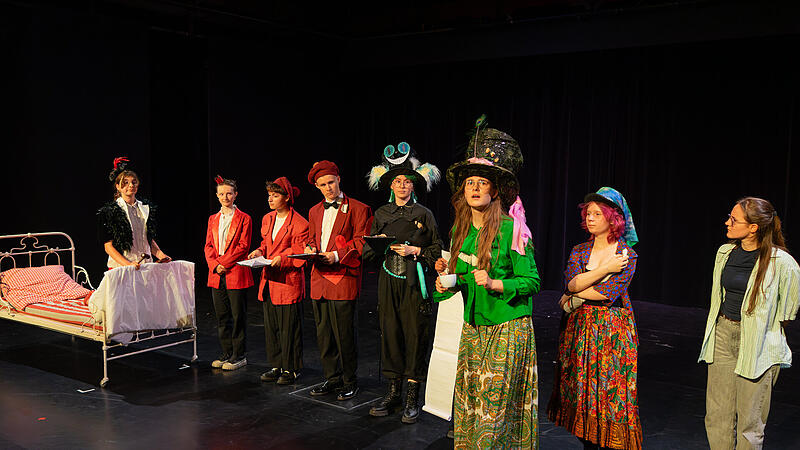 Alice im Wunderland junges Landestheater Coburg