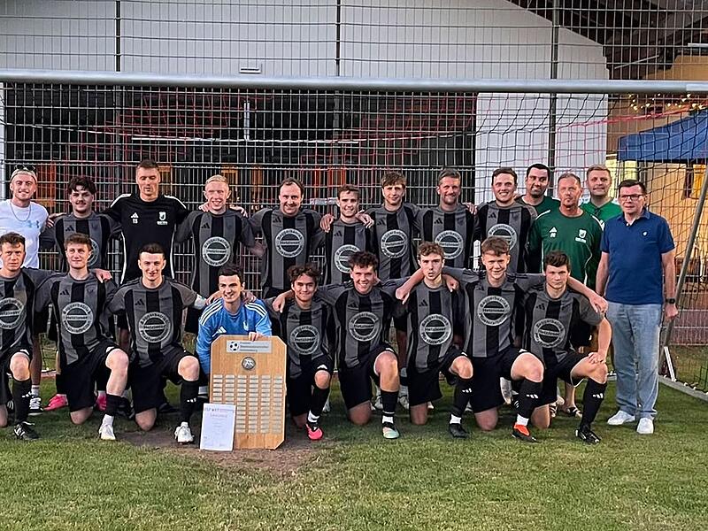 Triple und Pokalknüller für den FC Untererthal Triple und Pokalknüller für den FC Untererthal