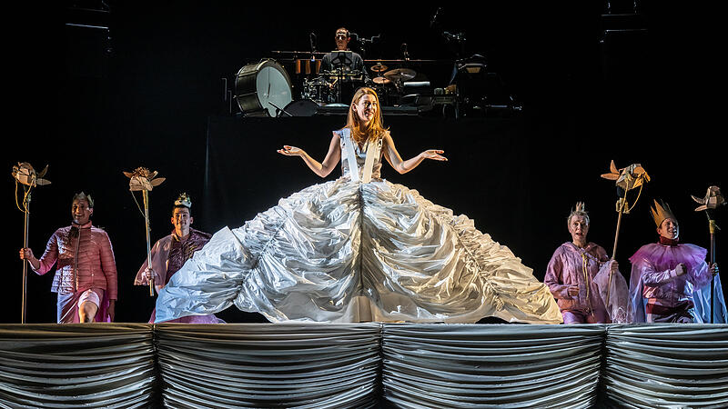 EUROPA FLIEHT NACH EUROPA