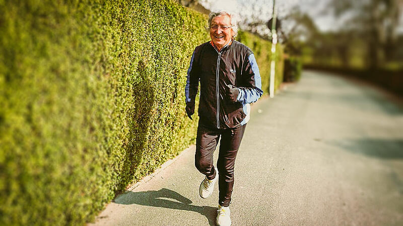László Vaskovics ist leidenschaftlicher Läufer. Aber nicht nur das: Der 88-Jährige rudert, schwimmt, fährt Ski und macht Gymnastik.