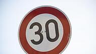 30er-Schild