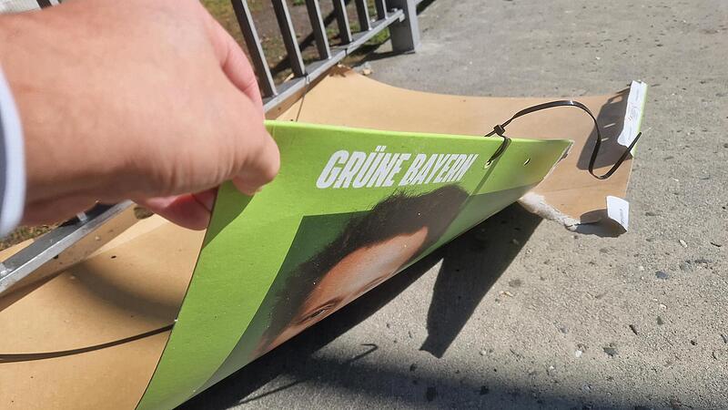 Beschmiert oder abgerissen: Nicht alle Wahlplakate haben den Wahlkampf heil &uuml;berstanden &ndash; Anzeige wurde bei der Polizeiinspektion Kronach allerdings nicht erstattet.