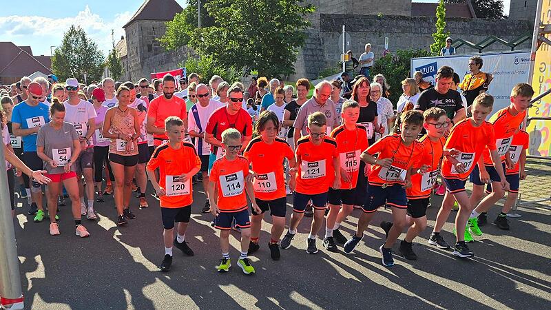Auch die Sch&uuml;ler der SG Seebachgrund starteten beim Lauf f&uuml;r Uganda 2024 in Hannberg.