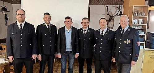 KBM Michael Ohmert, KBR Markus Ullrich, 1. B&uuml;rgermeister Armin Warmuth, 1. Kommandant Benedikt Kre&szlig;, 1. Vorsitzender Martin Sell, Stadtrat Detlef Heim