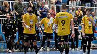 Enttäuschte Gesichter bei Jan Gorr (links) und seinem Team nach 60 Minuten. Enttäuschte Gesichter bei Jan Gorr (links) und seinem Team nach 60 Minuten.