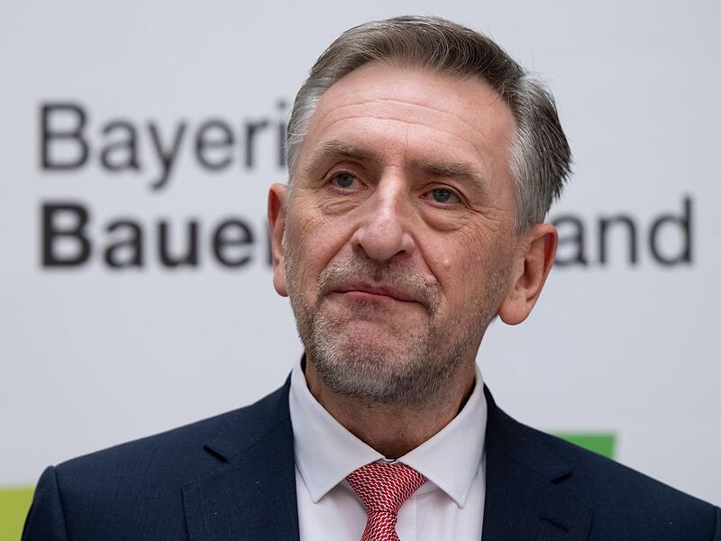 Protest auf Hof - Felßner spricht von «Terroristen» Protest auf Hof - Felßner spricht von «Terroristen»