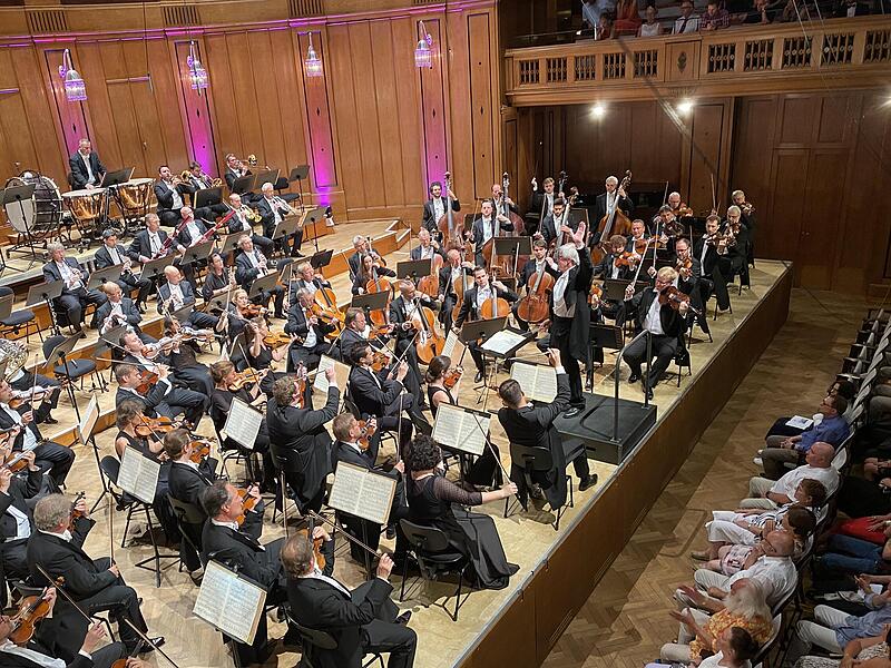 Die Tschechische Philharmonie im Max-Littmann-Saal des Regentenbaus