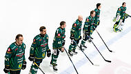 Höchstadt Alligators empfangen Black Hawks Passau Michail Guft-Sokolov (2. v. links) sieht die Alligators im Aufwärtstrend. Den gilt es gegen Passau und in Stuttgart zu bestätigen.