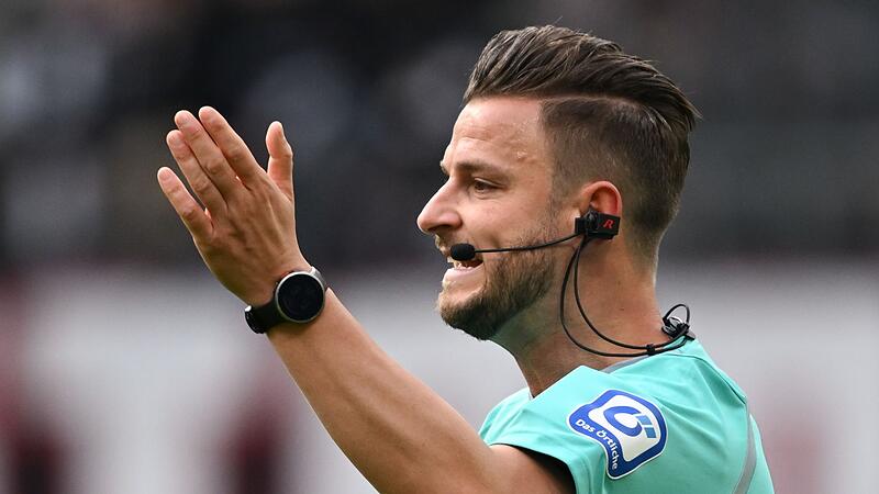 Eintracht Frankfurt - VfL Wolfsburg Eintracht Frankfurt - VfL Wolfsburg