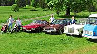 Teilweise selbst gebaut oder restauriert und liebevoll gepflegt gehören aktuell drei Pkw, ein Kleinbus, ein Chopper und drei Mopeds zum zugelassenen Oldtimer-Fuhrpark von (von links) Christoph, Stefan, Johannes und Sonja Daum aus Nordhalben. Norbe... Teilweise selbst gebaut oder restauriert und liebevoll gepflegt gehören aktuell drei Pkw, ein Kleinbus, ein Chopper und drei Mopeds zum zugelassenen Oldtimer-Fuhrpark von (von links) Christoph, Stefan, Johannes und Sonja Daum aus Nordhalben. Norbe...