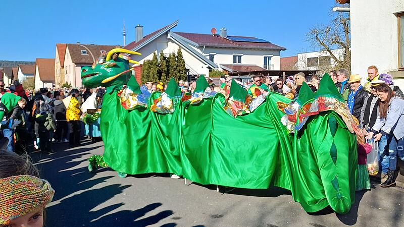 Der Glücksdrache in Waste