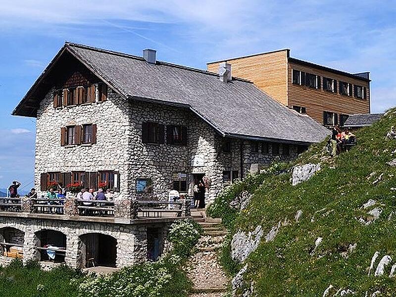 Bad Kissinger H&uuml;tte  in den Alpen