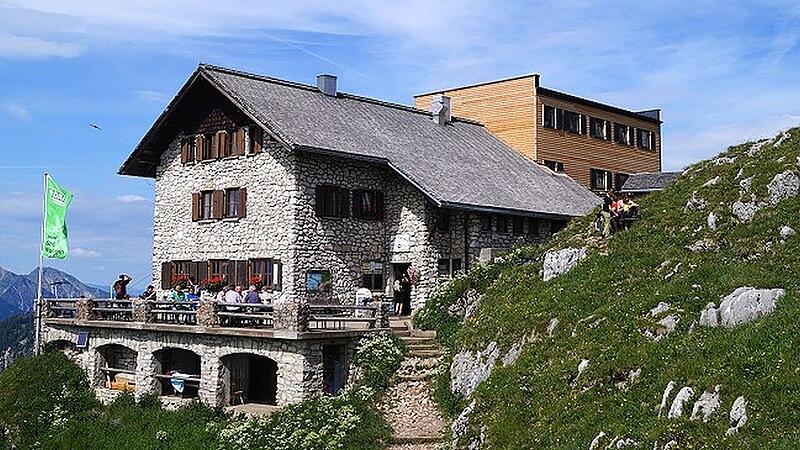 Bad Kissinger H&uuml;tte  in den Alpen