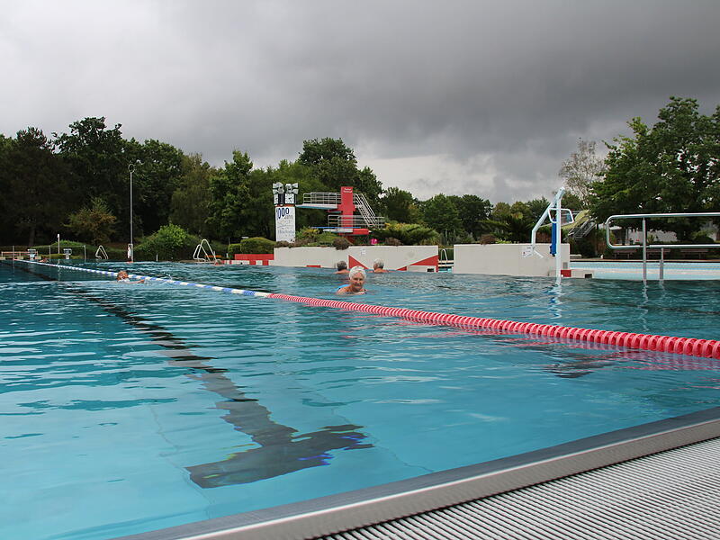 Im Freibad Höchstadt muss ab 1. September die Heizung für das Beckenwasser vorzeitig abgeschaltet werden.