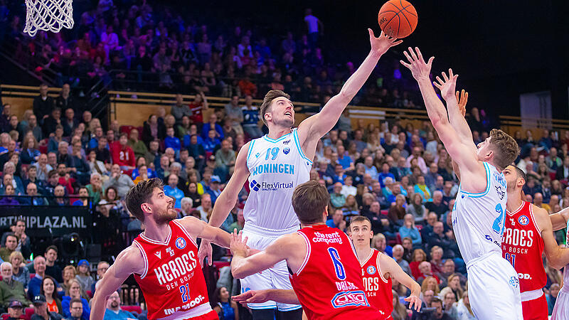 Der holl&auml;ndische Ex-Nationalspieler Willem Brandwijk (am Ball) verst&auml;rkt ab sofort den BBC Bayreuth.