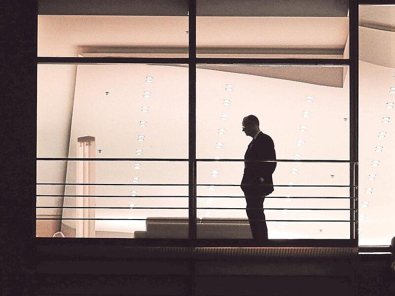 Es gehört fast schon zur Inszenierung von Koalitionstreffen, dass sie sich bis tief in die Nacht ziehen. Das Signal: Die Parteien und Bundeskanzler Friedrich Merz ringen um den bestmöglichen Kompromiss.    Es gehört fast schon zur Inszenierung von Koalitionstreffen, dass sie sich bis tief in die Nacht ziehen. Das Signal: Die Parteien und Bundeskanzler Friedrich Merz ringen um den bestmöglichen Kompromiss.   