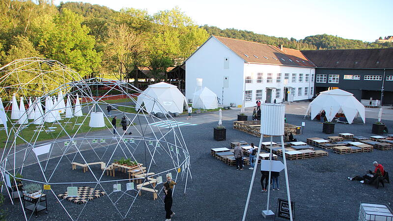 Eröffnung der 36. Coburger DesigntageSo war die Eröffnung der Coburger Designtage 2024 Ein Blick auf das Gelände.