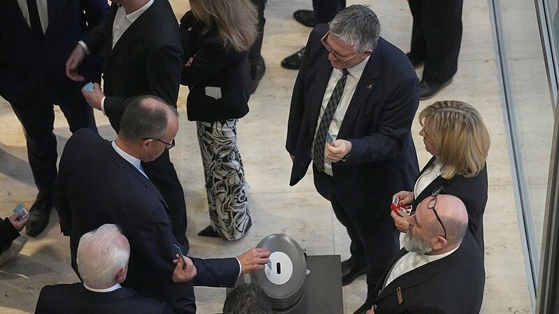 Bundestag - Regierungserkl&auml;rung