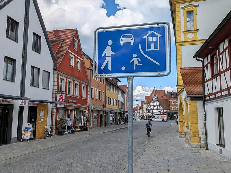 N&uuml;rnberger Stra&szlig;e Richtung ParadeplatzForchheim & Fr&auml;nkische Schweiz