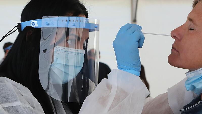 Ein Schnelltest per NasenabstrichForchheim & Fr&auml;nkische Schweiz