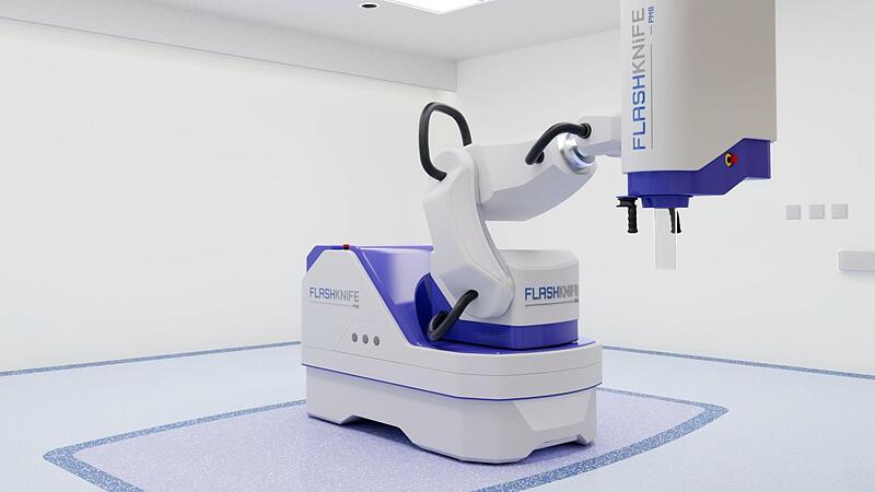 Das neuartige Bestrahlungsger&auml;t &bdquo;Flashknife&ldquo;, das Heilung mit nur einer Bestrahlung verspricht, soll ab Mitte 2023 am Uniklinikum Erlangen in der Haut- und HNO-Klinik erprobt werden.
