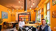 Das Restaurant „MiZAR“ in der Würzburger Altstadt wurde von „Gault&Millau“ als bestes Restaurant in Unterfranken ausgezeichnet. Die Betreiber Konstantin Kuntzsch (links) und Florian Mack eröffneten das Lokal im April 2024. Das Restaurant „MiZAR“ in der Würzburger Altstadt wurde von „Gault&Millau“ als bestes Restaurant in Unterfranken ausgezeichnet. Die Betreiber Konstantin Kuntzsch (links) und Florian Mack eröffneten das Lokal im April 2024.
