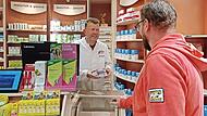 Derzeit keine größeren Medikamenten-Engpässe verzeichnet Hartmut Pensel aus der Rats-Apotheke in Lichtenfels.
