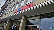 Das Modekaufhaus W&ouml;hrl z&auml;hlt zu den gr&ouml;&szlig;ten und prominentesten Einzelh&auml;ndlern in der Bamberger Innenstadt.