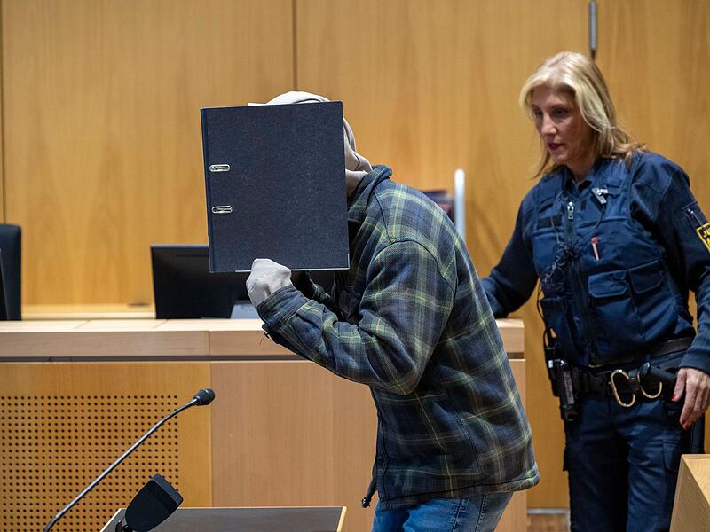 Prozess wegen mutma&szlig;licher Rachetat an dreifacher Mutter