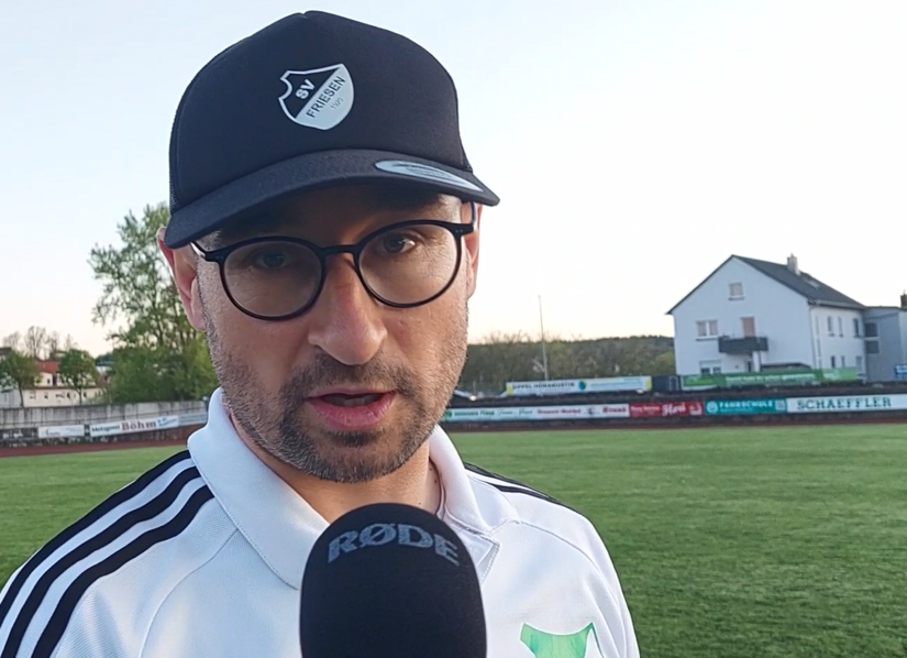 Frederic Martin, Trainer des SV Friesen, bezog nach dem Spiel beim TSV Friesen Stellung.