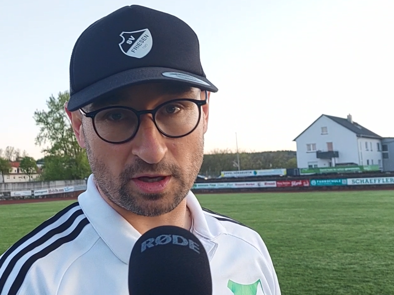 Frederic Martin, Trainer des SV Friesen, bezog nach dem Spiel beim TSV Friesen Stellung.