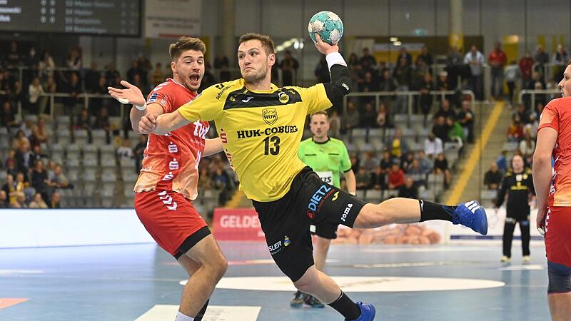 Vor 14 Monaten behielten der HSC 2000 Coburg um Merlin Fu&szlig; (beim Wurf) gegen die Eulen mit 32:26 die Oberhand.